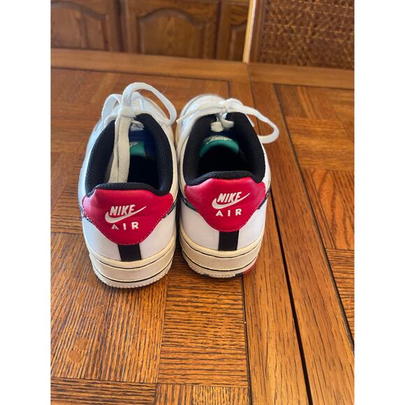 Nike Air Force One Low crayon white sneaker size 5 - Picture 4 of 7